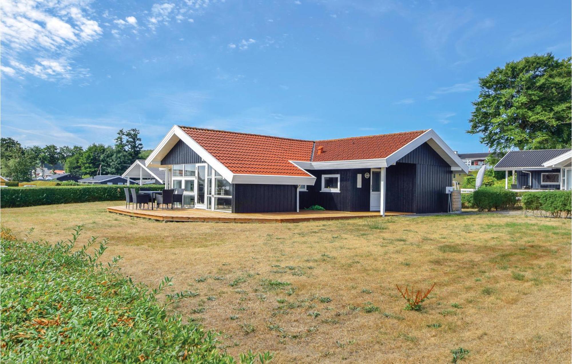 Binderup Strand Amazing Home In Bjert With Wifi מראה חיצוני תמונה